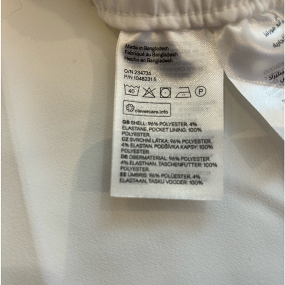 NWOT, H&M cropped wide leg pants, US size 4, white - Picture 3 of 5